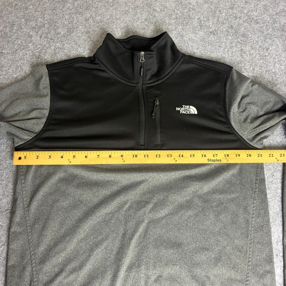 The North Face Men's Medium Quarter Zip Pullover Grey Black Heathered Activewear